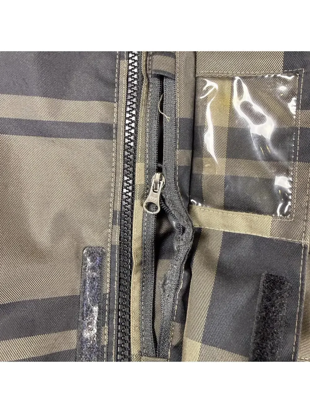 The North Face plaid tnf